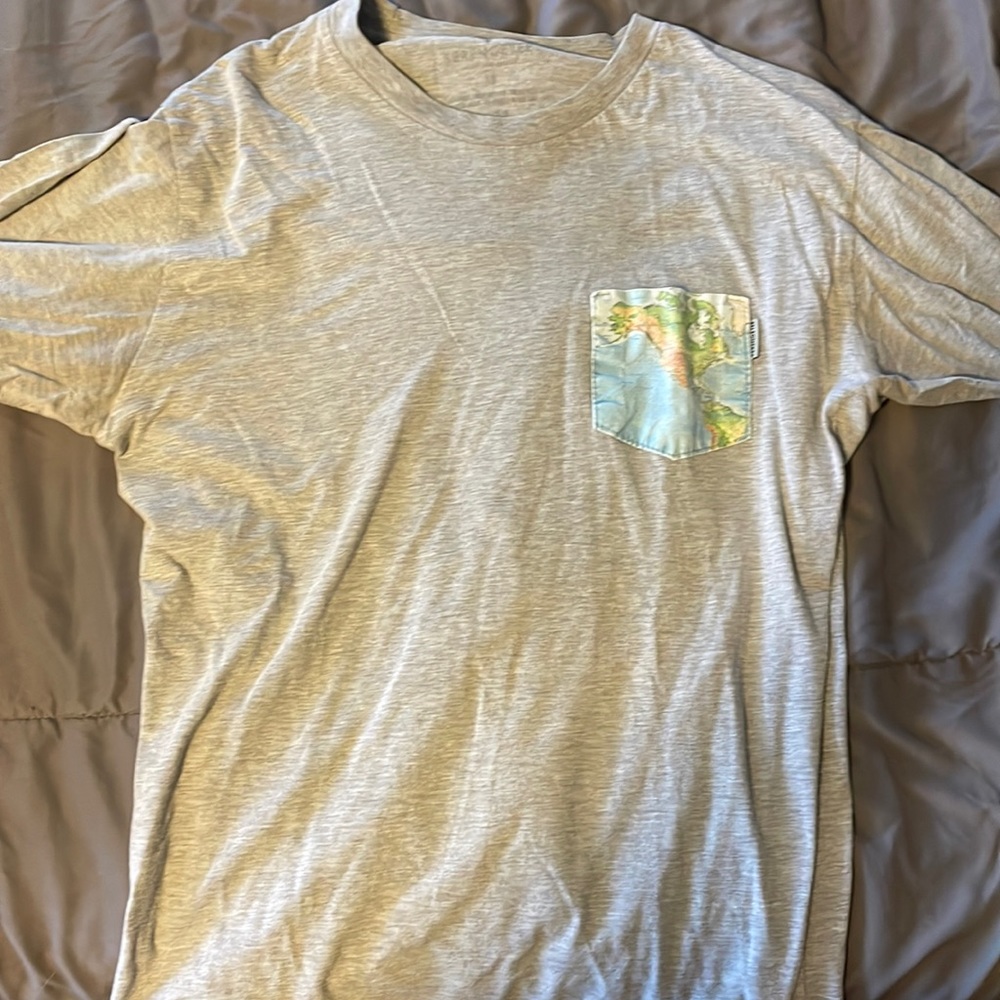Long Sleeve, Serengeti Men’s Pocket Tee, Earth Design (Sz. M)